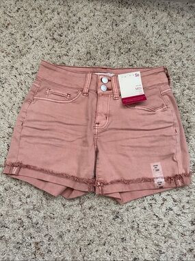 SO Dusty Rose Frayed Hem Low Rise Jean Shorts